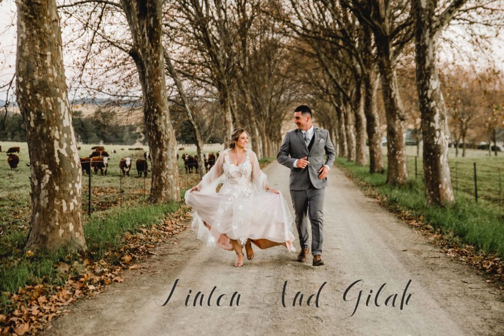 Gilah and Linton wedding at Bellwood Cottages