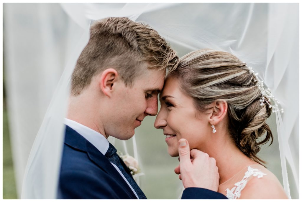 Mr and Mrs Lott wedding at Willow Way Manor, Hillcrest